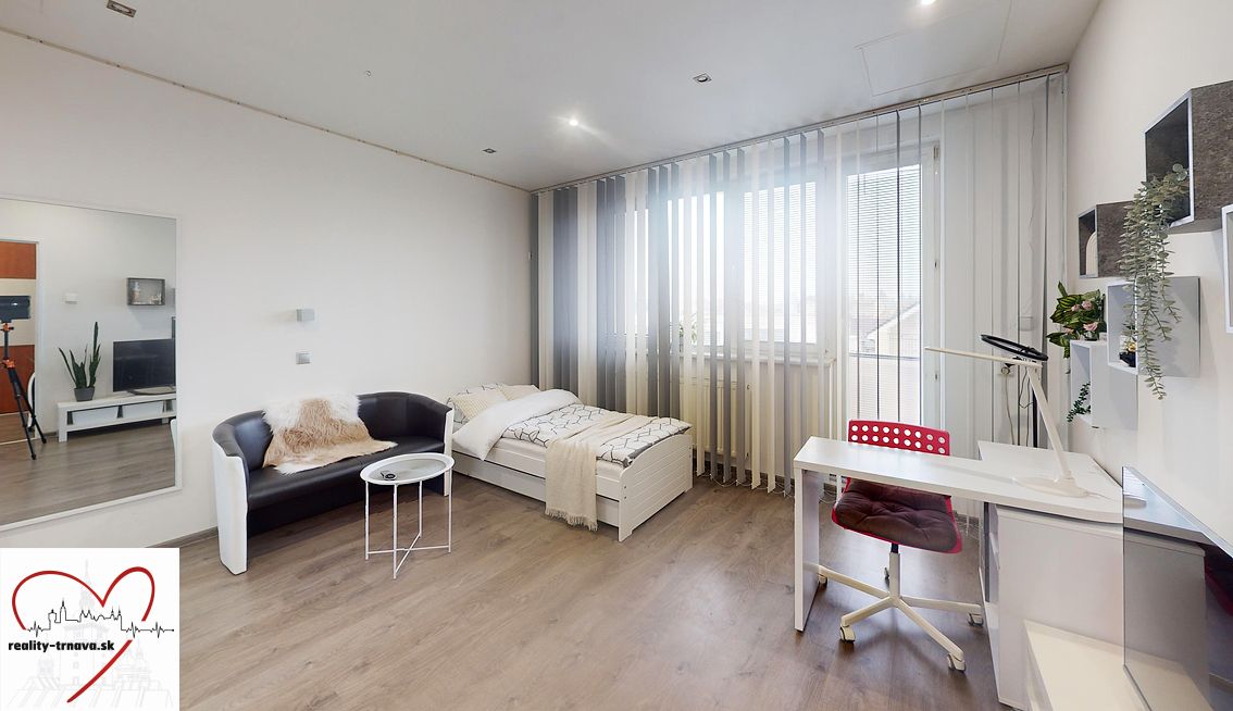 Rodinny-Dom-Cifer-Bedroom 1.jpg