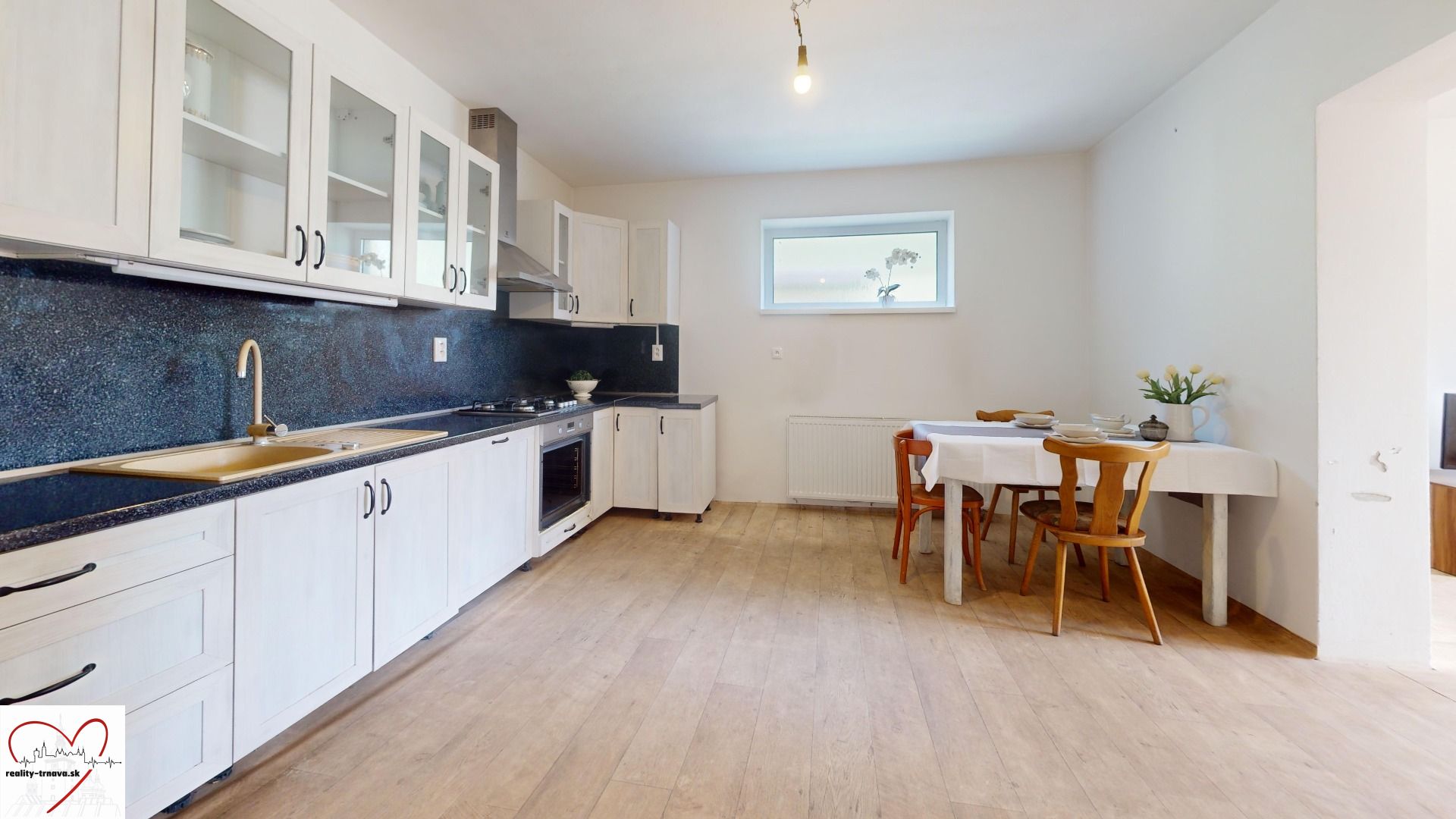 RD-Cachtice-Kitchen.jpg