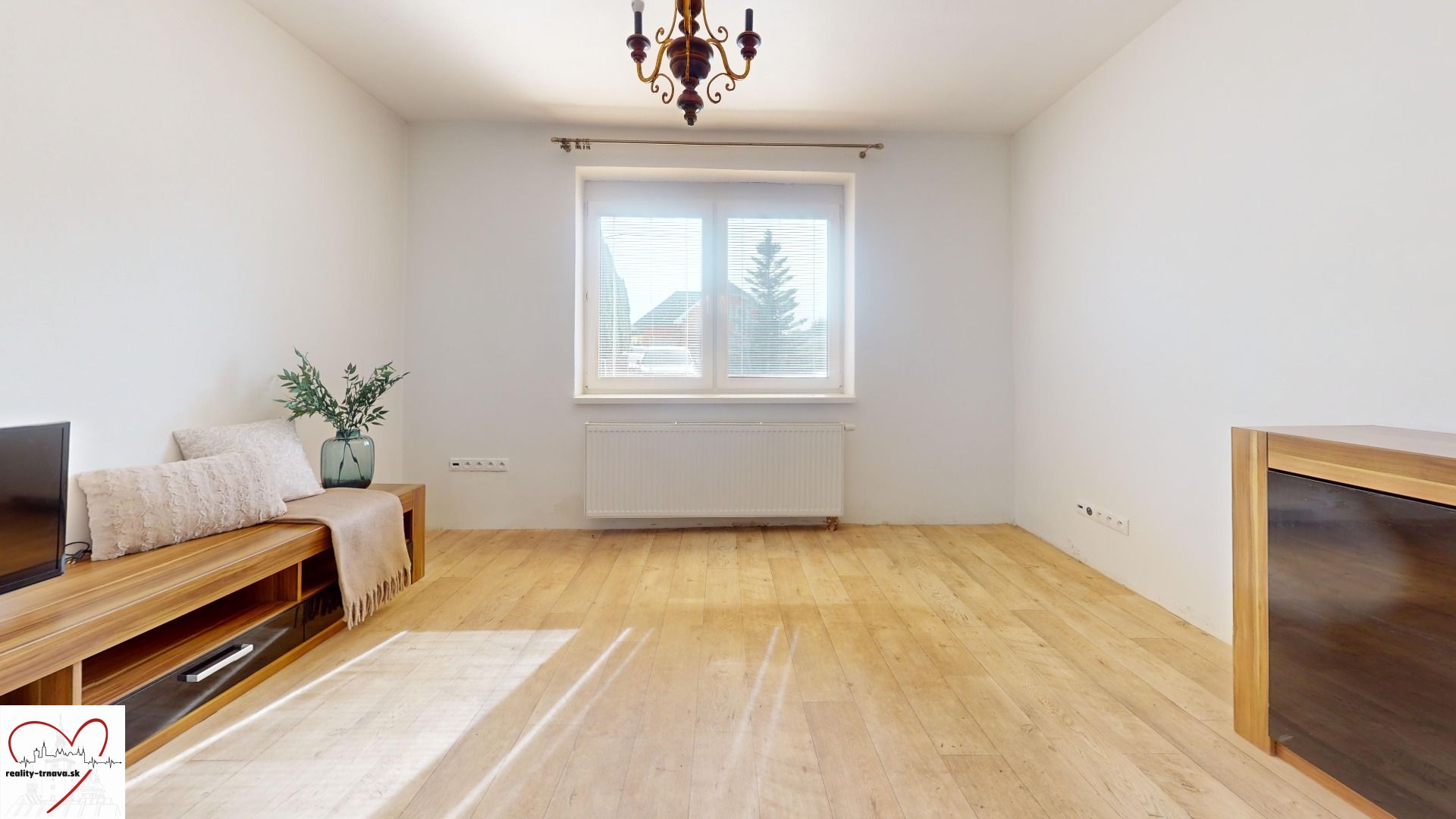 RD-Cachtice-Living-Room 1.jpg